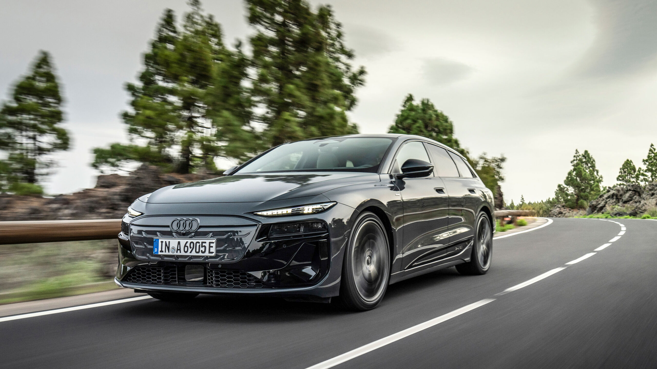 Audi A6 e-tron