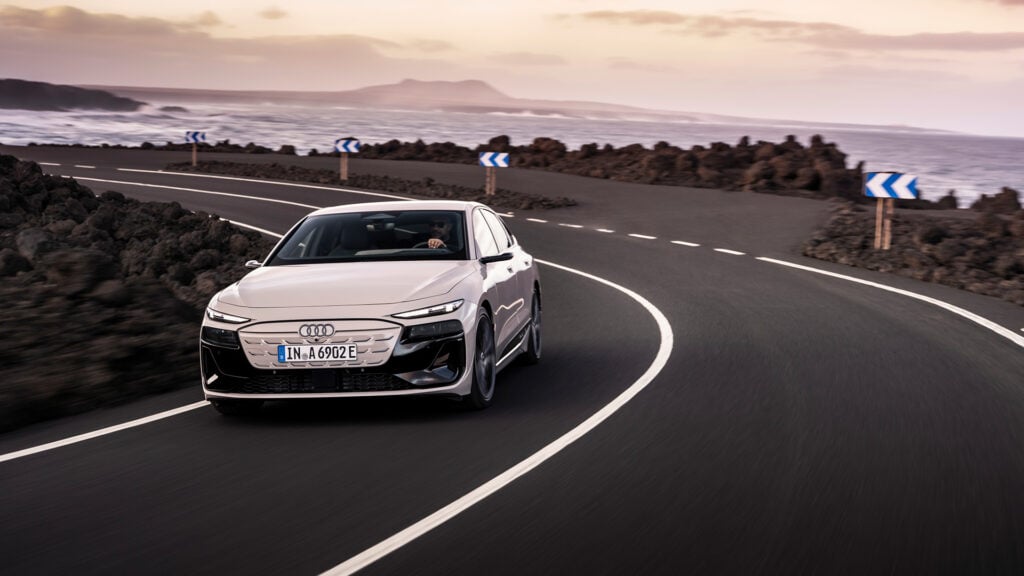 Audi A6 Sportback e-tron sedd framifrån.