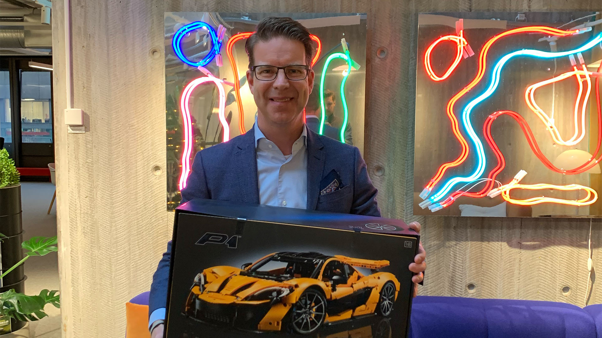 David Sönnerhed är vinnare av auto motor & sports Lego-tävling.